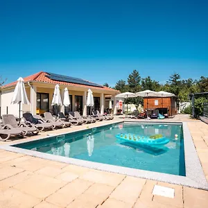 https://vsg-village-apartments.primorje-gorskikotar.com